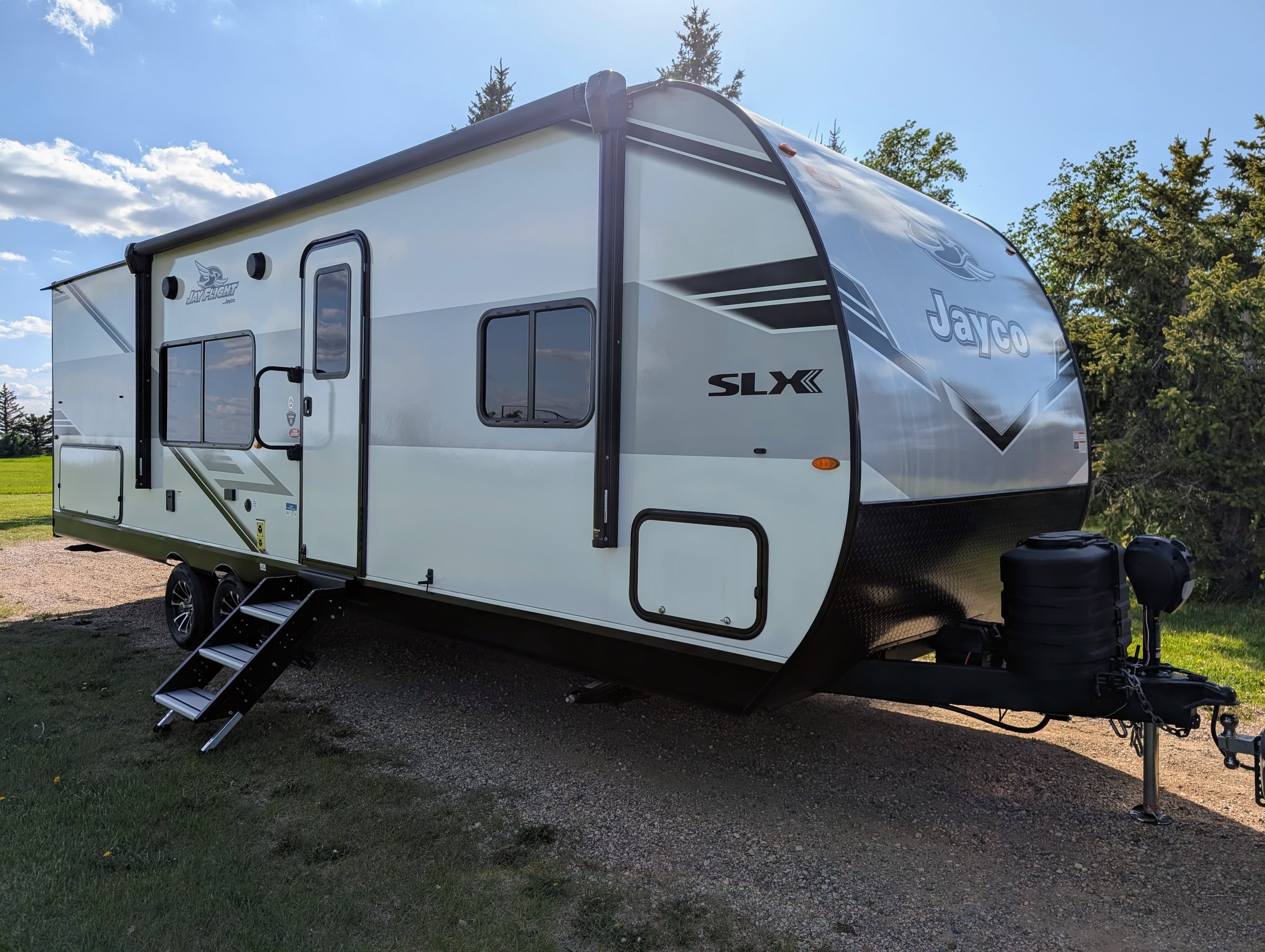 The Jay Flight 265°RV Rentals in Regina, Saskatchewan | 45 Rentals