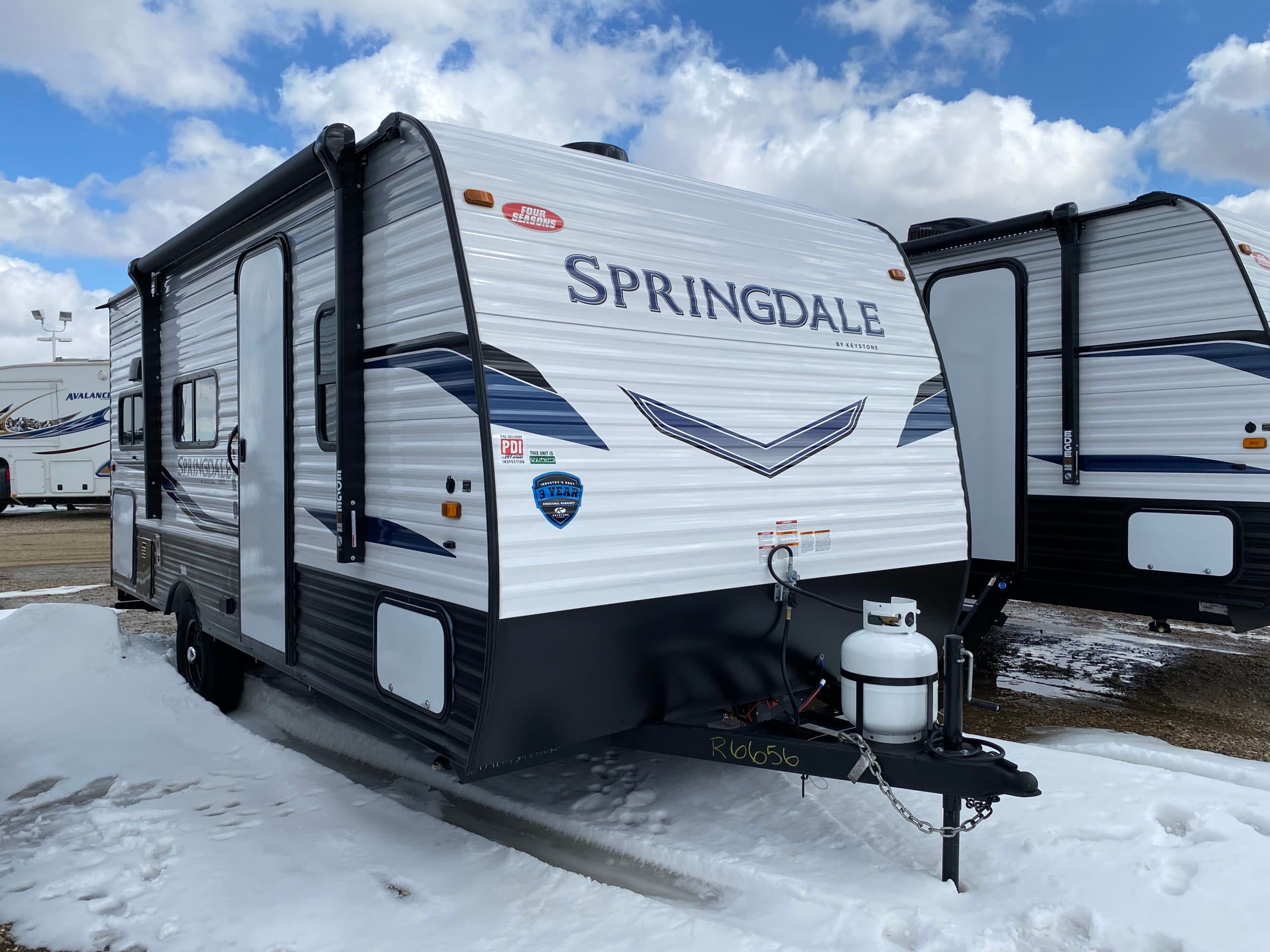 The Springdale Mini 1740°RV Rentals in Regina, Saskatchewan | 45 Rentals