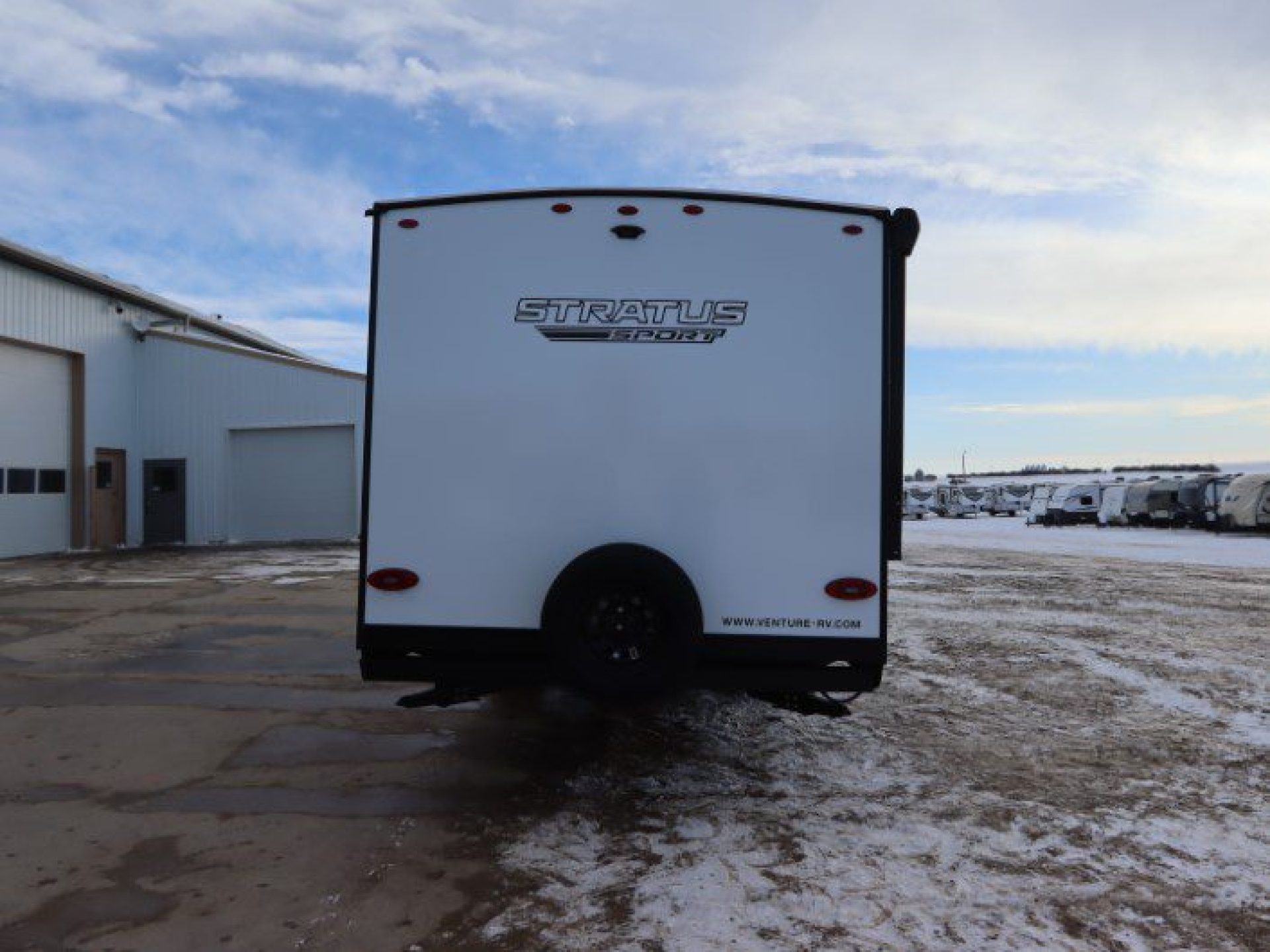 2024-stratus-sport-289vbhs-travel-trailer-regina-weyburn-watrous-07